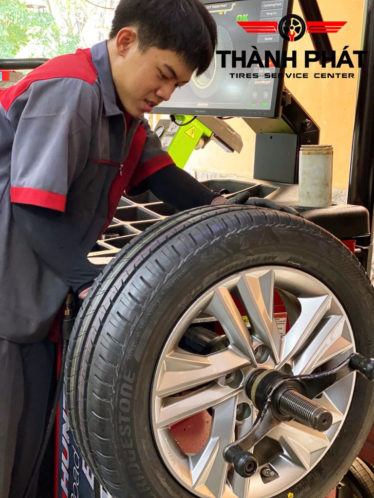 Lốp BRIDGESTONE 205/55R16 [91V] ECOPIA EP300 VIETNAM