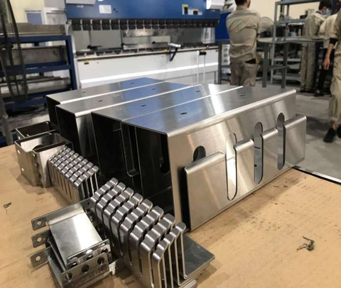  Gia công kim loại tấm 