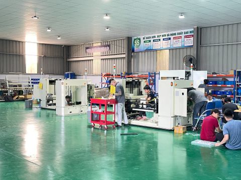  XE NÂNG TỰ HÀNH AGV 