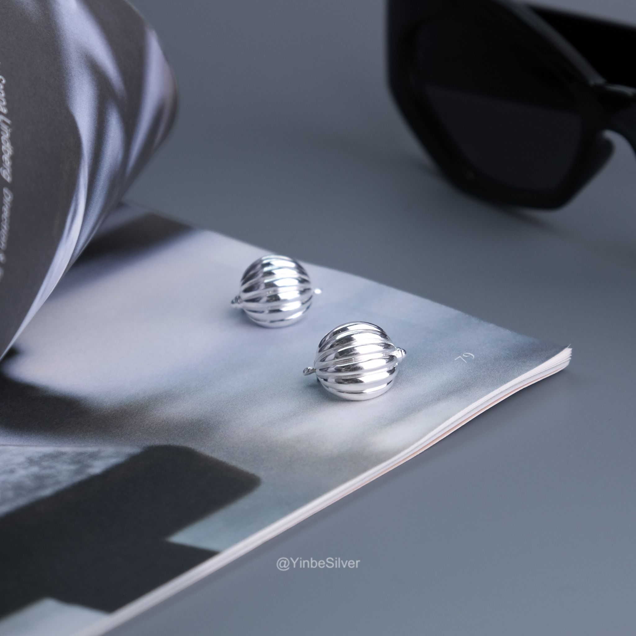  Khuyên Tai Bạc 950 Đèn Lồng Yinbe Silver 