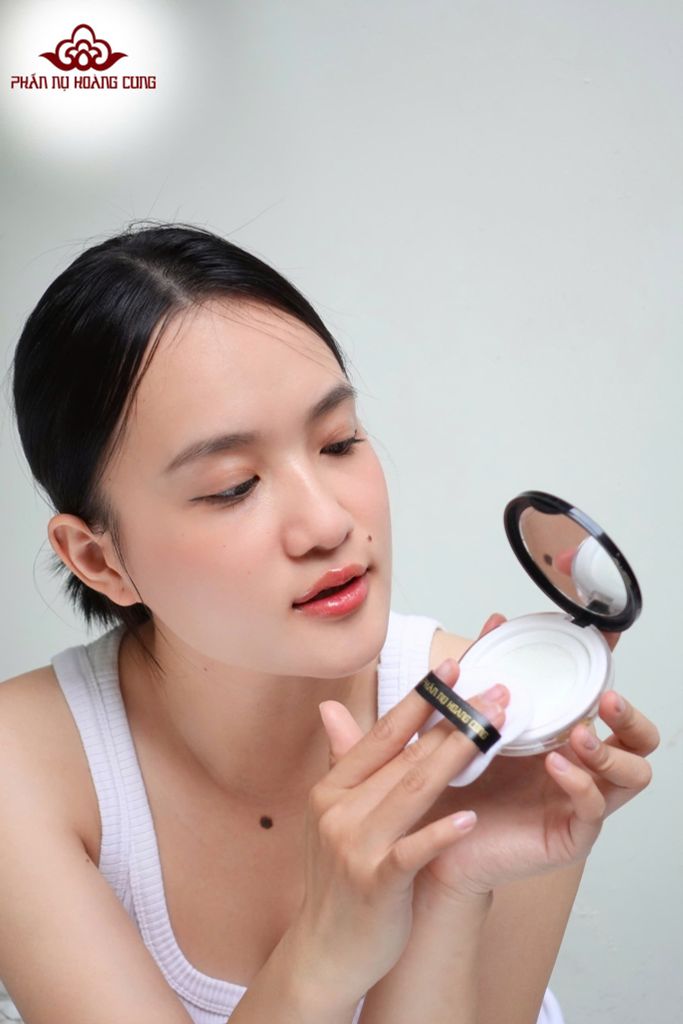 Phấn Phủ Ngọc Trai Phấn Nụ Hoàng Cung size 5g