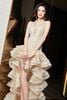 Váy khoét ngực kết hợp chân váy tầng GLAMDOLL đi tiệc đẹp