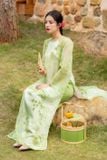  Áo dài xanh neon thêu quần xanh đậm EDINI 