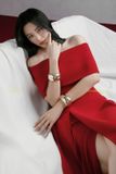  Váy đỏ bẹt vai khoét xẻ đùi LANE JT 
