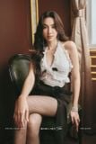  Set áo trắng chân váy đen Thùy Tiên RECHIC 