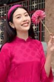 W - Áo dài Cát Nhã Lý hồng XÉO XỌ 