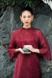  W - Áo dài Châu Điều đỏ đậm quần cùng màu XÉO XỌ 