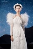  Áo dài trắng vai đính lông cổ yếm LAM KHUE 