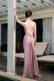  Váy lụa hồng cổ yếm KISSERINE 