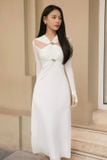  Váy trắng dài tay chéo ngực CHATS 