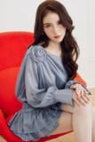  Váy xanh tay dài bẹt vai 1 bên RECHIC 