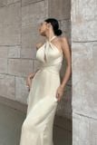  Đầm lụa kem dài cổ yếm xẻ ngực KISSERINE 