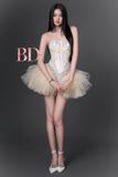  Váy kem ngắn đá trên ngực tà lưới phồng BANDAGE DRESS 