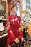  Áo dài Vỹ Châu đỏ đậm (quần đỏ) XÉO XỌ 