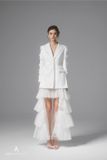  Vest trắng tay áo đính ngọc ARTI APPAREL 
