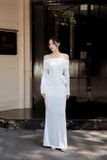  Váy trắng bẹt vai tay dài đính hoa bên eo PARAMO 