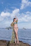  Set bikini viền xanh và áo choàng vàng cam XITA 