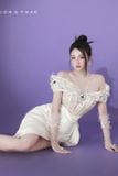  Váy trắng bẹt vai đính đá BELLE PHUONG THAO 