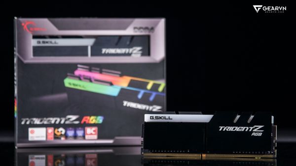  (32G DDR4 2x16G 3000) G.SKILL Trident Z RGB CL16-18-18-38 