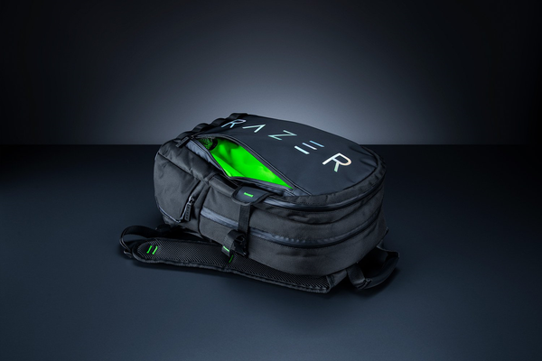  Balo Razer Rogue 15‘ Backpack V3 Chromatic 