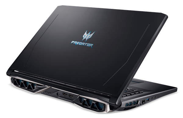  Laptop Gaming Acer Predator Helios 500 PH517-51-71S9 