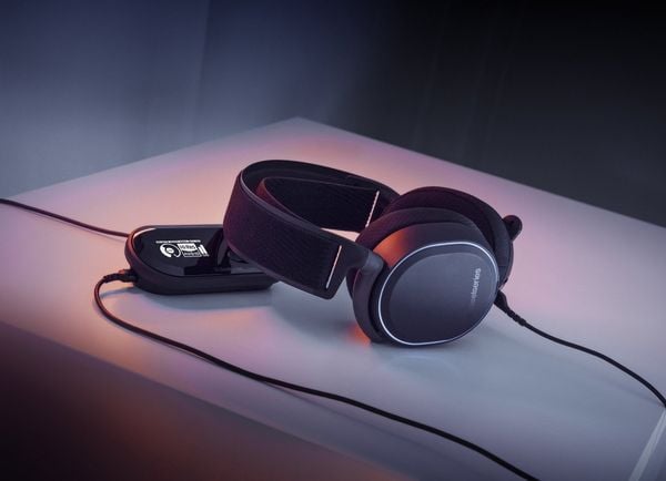  Tai nghe SteelSeries Arctis Pro + GameDAC 