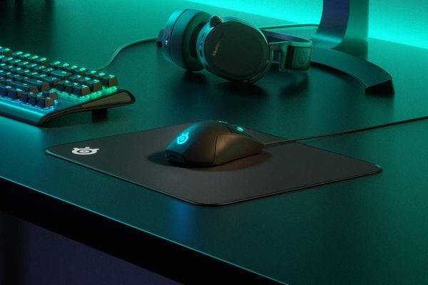  Tấm lót chuột Steelseries QCK Edge Medium 