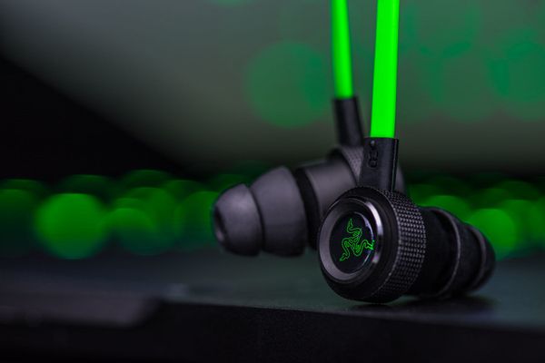  Tai nghe Razer Hammerhead V2 