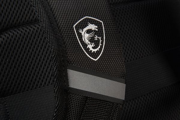  Balo MSI Titan Gaming Backpack 