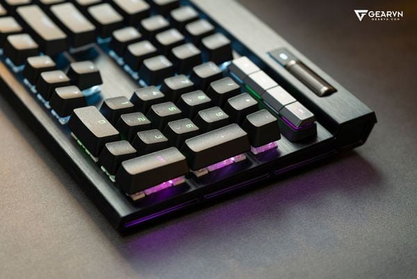  Bàn phím cơ Corsair K100 RGB Opx Switch (CH-912A01A-NA) 