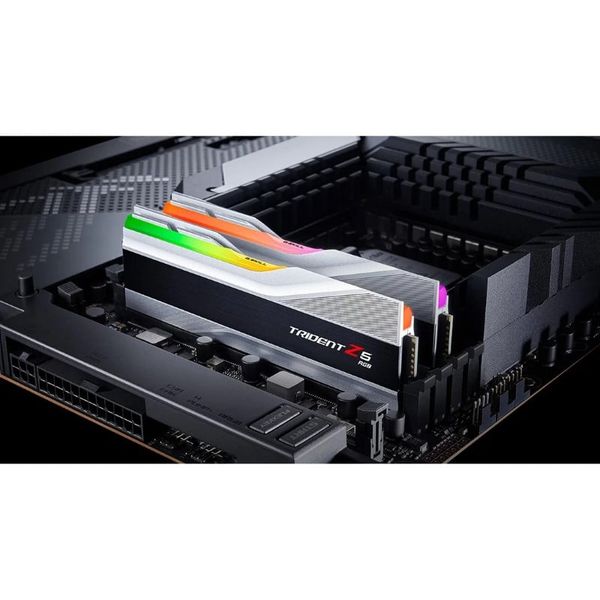  RAM G.Skill Trident Z5 RGB 32GB (2x16GB) 5600 DDR5 Silver CL40 (F5-5600J4040C16GX2-TZ5RS) 