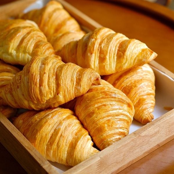 BÁNH SỪNG BÒ - CROISSANT PLAIN