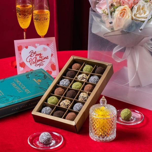 CHOCOLATE TRUFFLE (15v)