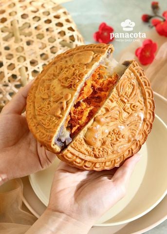 BÁNH TRUNG THU MOCHI TRỨNG MUỐI KHOAI MÔN