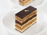 OPERA MIẾNG CẮT