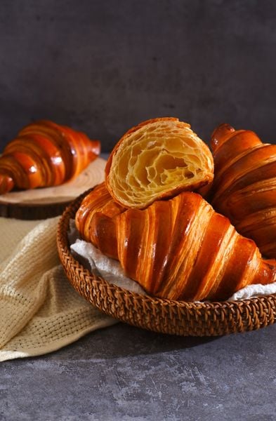 BÁNH SỪNG BÒ - CROISSANT PLAIN