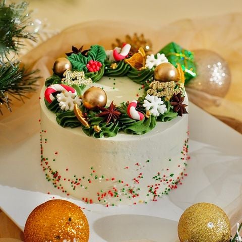 BÁNH KEM BƠ VÒNG NGUYỆT QUẾ