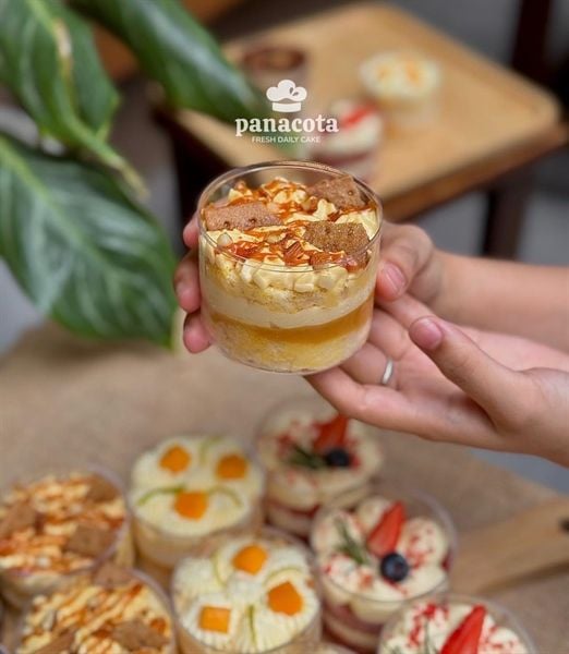 GATO KEM TƯƠI CARAMEL BƠ MẶN