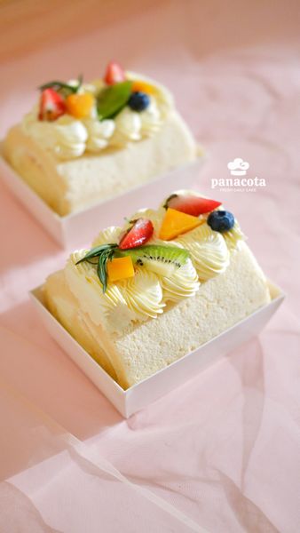 BÁNH CUỘN PHOMAI MỨT XOÀI HỘP