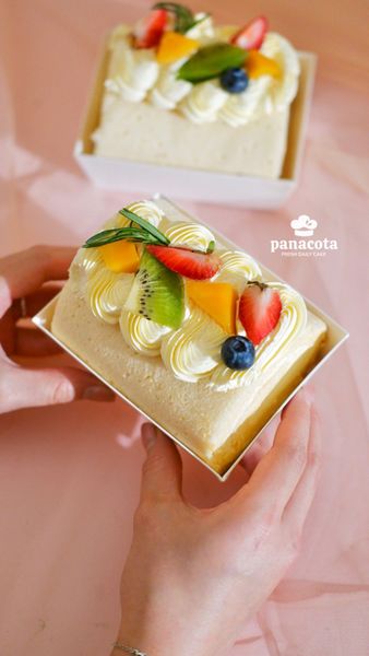 BÁNH CUỘN PHOMAI MỨT XOÀI HỘP