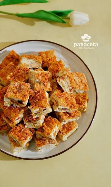 BÁNH BÔNG TUYẾT CHÀ BÔNG