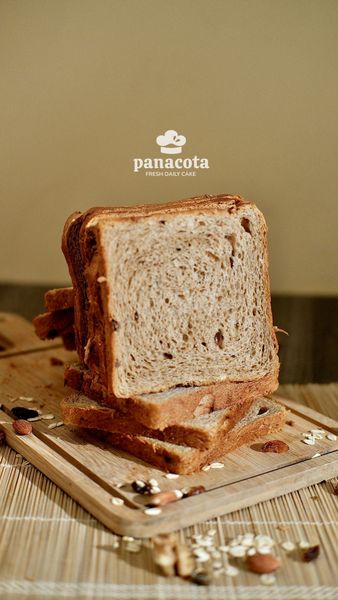 BÁNH MÌ GỐI NGUYÊN CÁM NGŨ CỐC