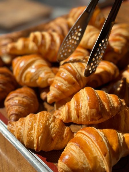 SỪNG BÒ MINI CHẤM SỐT (6C) - MINI CROISSANT