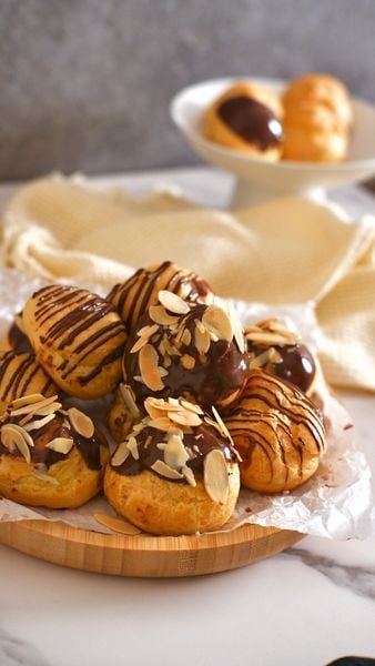 (TT) SET SU KEM PHỦ SOCOLA HẠNH NHÂN (8C)