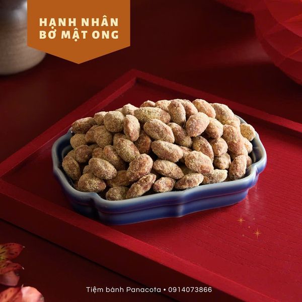 HẠNH NHÂN BƠ MẬT ONG