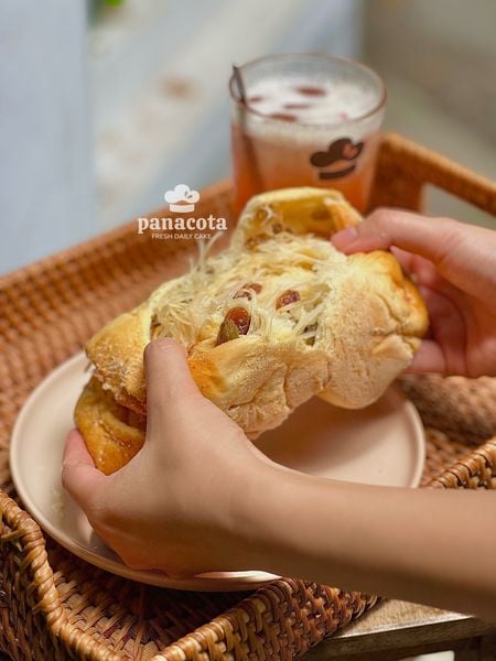BÁNH MÌ NHO DỪA