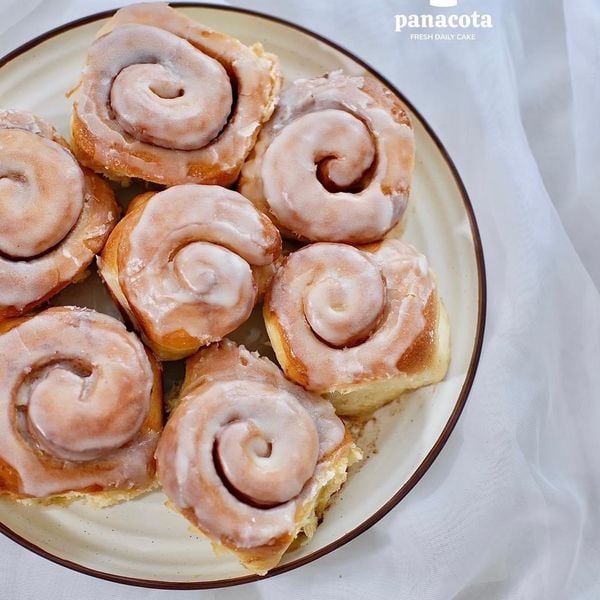 BÁNH BƠ QUẾ (Cinnamon Roll) (2 cái)