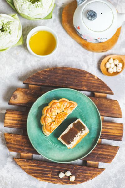 (TR.TH) BÁNH NƯỚNG HẠT SEN TÁO ĐỎ