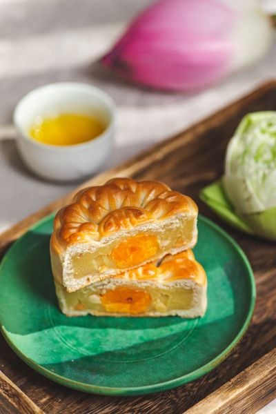 BÁNH NƯỚNG ĐẬU XANH TRỨNG MUỐI