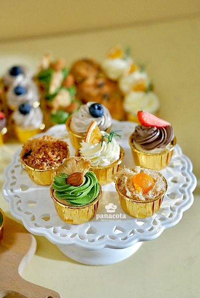 (TT) CUPCAKE BÔNG LAN TRỨNG MUỐI